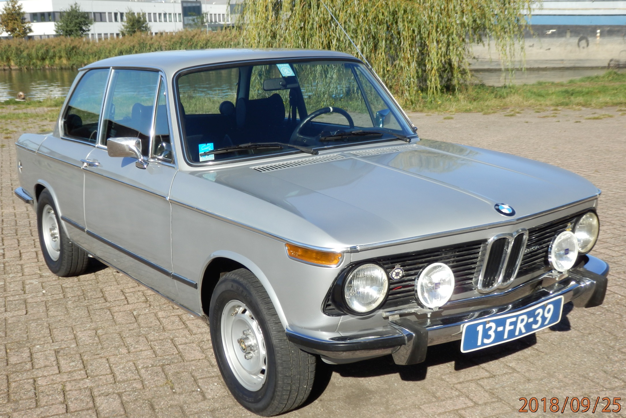BMW2002-02
